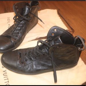 Louis Vuitton Sneakers (All Black) Used